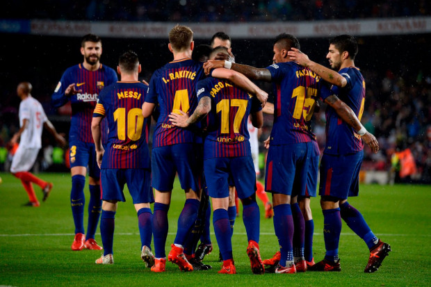 برشلونة . فالنسيا