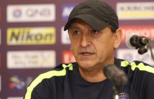 إقالة الجهاز الفني للهلال السعودى بعد النتائج المخيبة في اسيا
