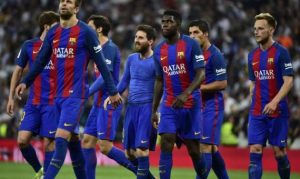مفاجأة صادمة .. هذا النادي يستغل لاعب الفريق السابق لتوجيه ضربة لجمهور برشلونة !