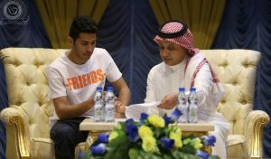 ماذا قال سلطان الغنام عقب توقيعه للنصر ؟