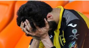 “الدوري الكويتي أصعب من الإسباني”.. فهد الأنصاري نجم نادي الاتحاد السعودي يثير الجدل بتصريحاته (فيديو)