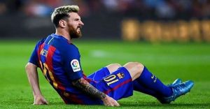 عاجل | برشلونة يكشف طبيعة اصابة ميسي وموقفه من مواجهتي اشبيلية وروما