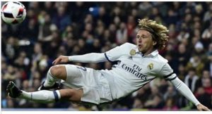 بعد رحيل كريستيانو ، مودريتش النجم الأول للريال