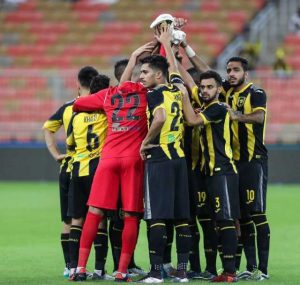مفاجأة:إدارة الاتحاد تستبعد 14 نجم على غير المتوقع