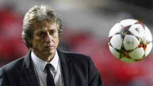 رسمياً.. الهلال يتعاقد مع أحد أفضل مدربي العالم