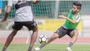 الهلال يقترب من هداف بنفيكا البرتغالي