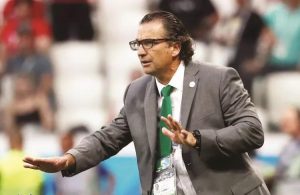 بيتزي يعلن قائمة المنتخب وأبعاد اللاعبين عن أنديتهم