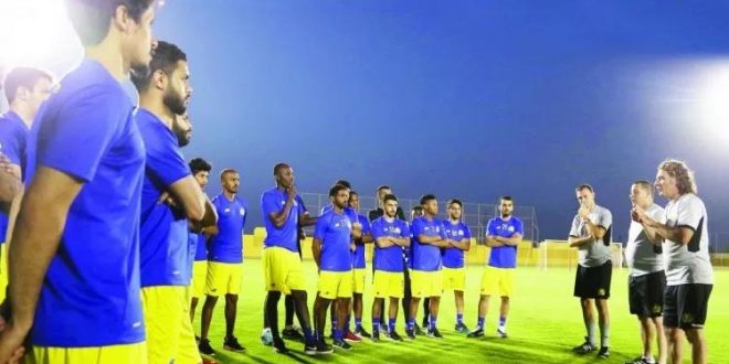 كارينيو ولاعبي النصر