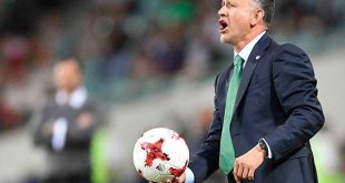 مدرب المكسيك يهاجم نيمار: كرة القدم ليست للأطفال