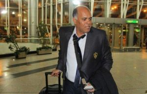 حراس الزمالك سيموتون .. "هشام يكن" يوضح صعوبة موقف المدير الفني الجديد للأبيض
