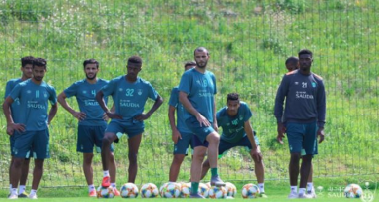 نجم الأهلي يودع دور المحترفين بشكل رسمي ويطير إلي البرتغال