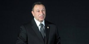 تقارير: الأهلي ينهي إتفاقه مع مدرب باريس سان جيرمان السابق والإعلان الرسمي خلال ساعات!