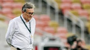 الأهلي السعودي يسابق الزمن لإنهاء صفقة نجم سامبدوريا الإيطالي