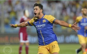 الاتحاد الآسيوي يزف بشري سارة لمحترف النصر "جوليانو" (فيديو)