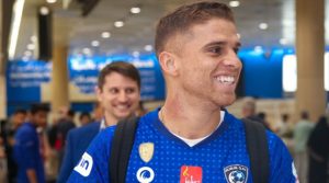 كويلار يوجّه رسالة لجماهير الهلال بعد وصوله للرياض "فيديو"