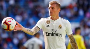 بيان .. ريال مدريد يعلن عن تفاصيل إصابة لاعبه توني كروس