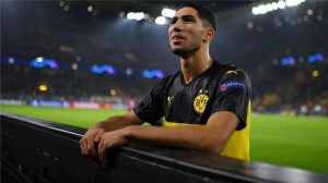 وكيل أشرف حكيمي يكشف موقفه من الاستمرار في بوروسيا دورتموند