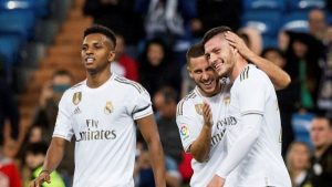 بعد نبأ القبض عليه بسبب كورونا .. نجم ريال مدريد يعلق