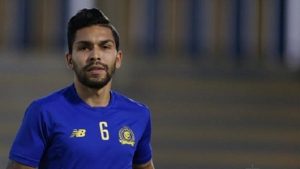 “الحارثي” يطلق تغريدة عن لاعب النصر ويعلق: لم يتجرأ حكم على منحه بطاقة صفراء.. لماذا !