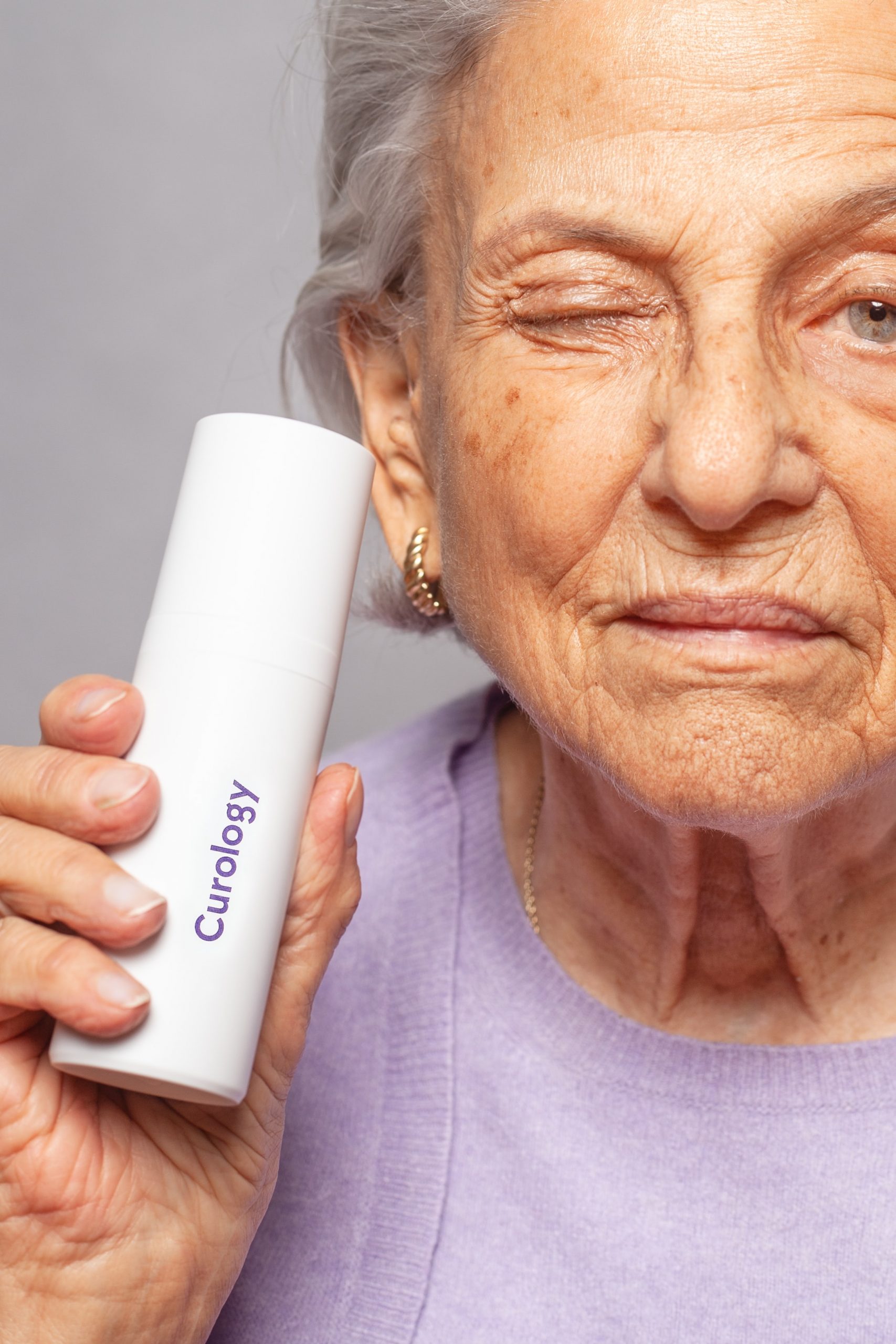 14 Ways To Get Rid Of Wrinkles On Your Forehead Naturally