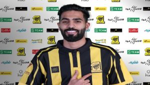 الأزمـ ـة تشتـ ـعل.. أول رد فعل من التعاون على مشاركة "السواط" في مران الاتحاد