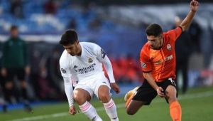 مونشنجلادباخ يسجل هـ ـدف رائع في مرمـ ـي ريال مدريد