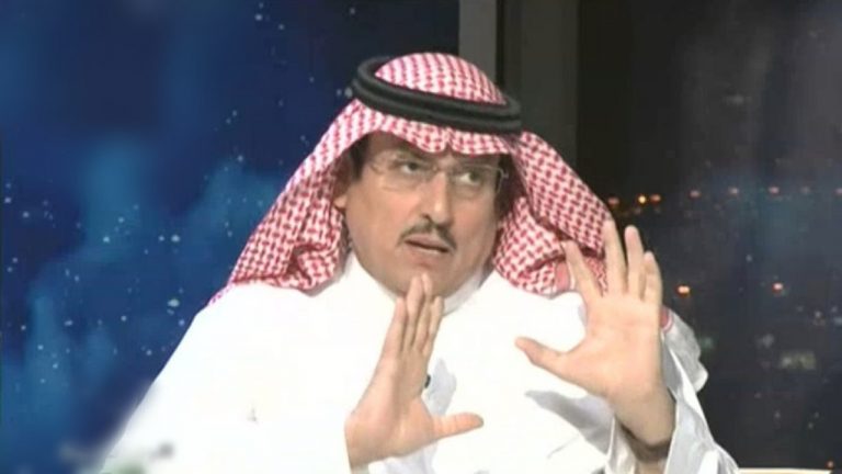 "الدويش" يقدم نصيحة لحسين عبد الغني لاستقرار النصر