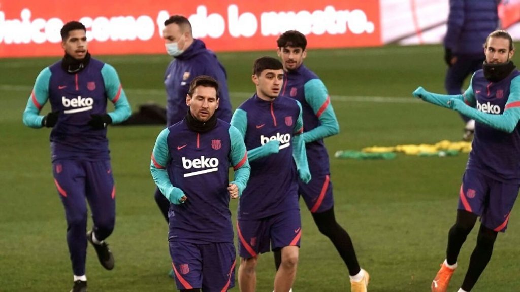 moroco player in barcelona training