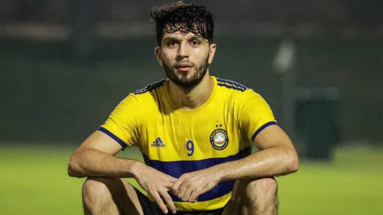 “مشاريبوف” يظهر في ملعب نادي “النصر”