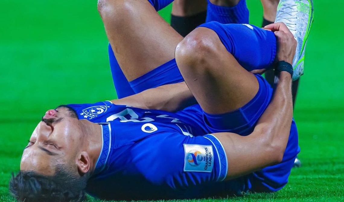 رسمياً.. الهلال يعلن مدة غياب سالم الدوسري عن الملاعب