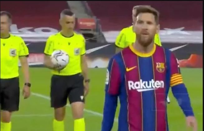 messi and referee