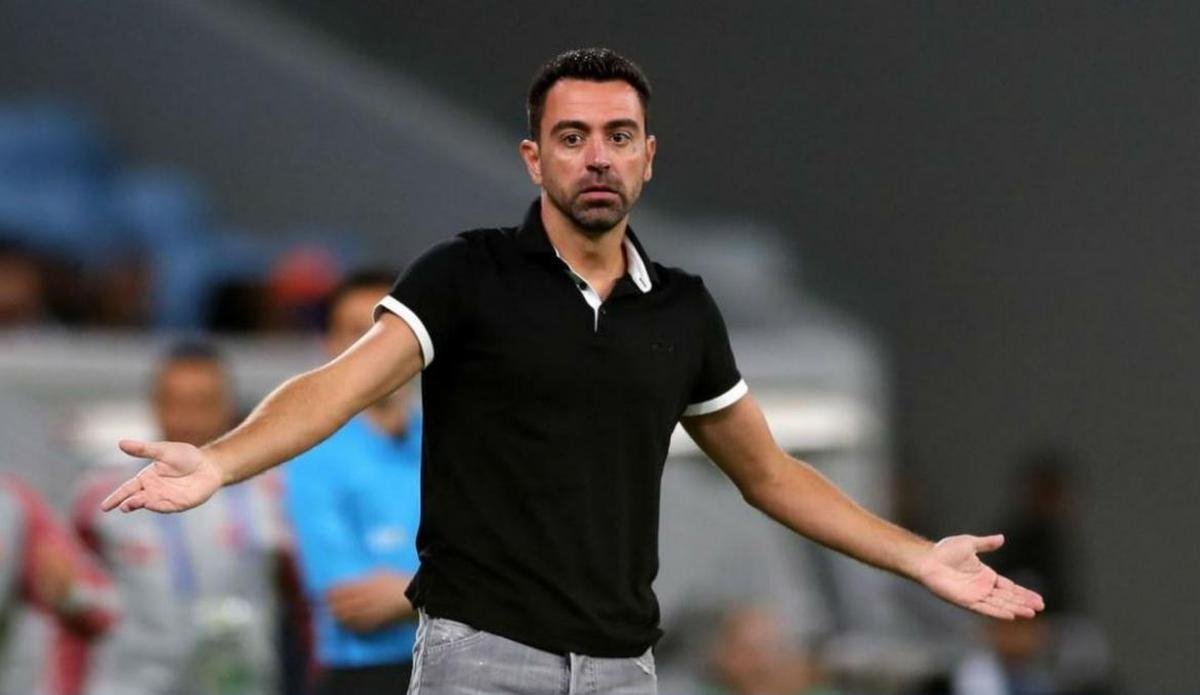 أس الاسبانية تؤكد وهو يرد .. عقد تشافي الجديد مع السد يتيح له الانتقال لبرشلونة