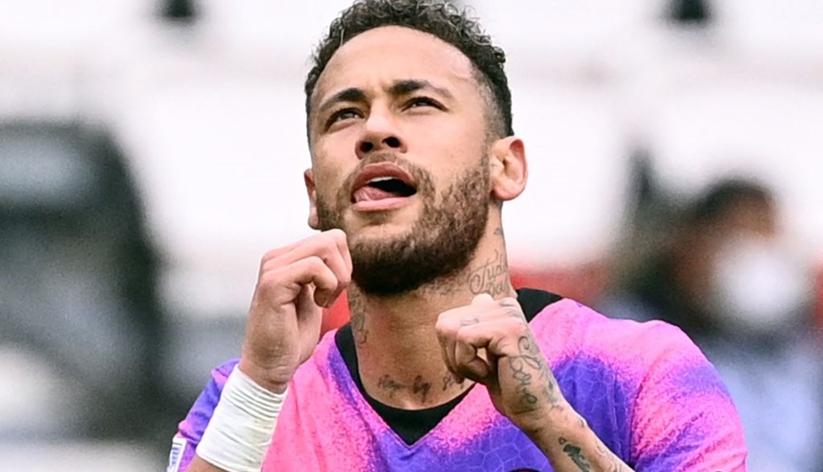 Neymar penalty vs Brestois