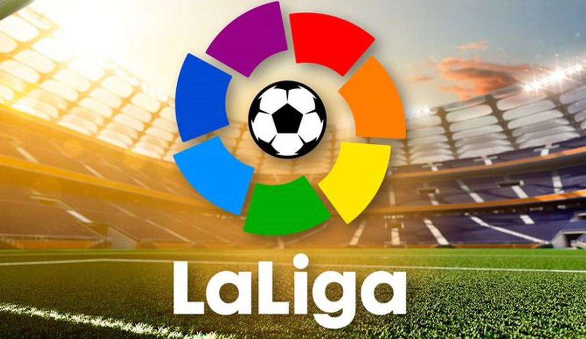 الصراع يشتعل على اللقب .. تعرف على المواعيد المتبقية لرباعي القمة .. برشلونة والريال وأتليتكو مدريد وإشبيلية