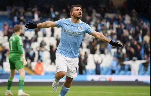 اجويرو يؤجـ،ـل الانتقال إلى برشلونة