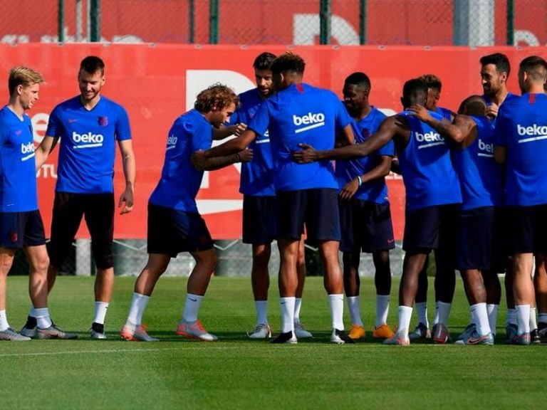 بعد اعتـ،ـراف اللاعب ..هـ،ـل يظفر برشلونة بمـ،ـدافع الدوري الاسباني