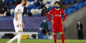 بنزيما يغازل محمد صلاح : اتمنى أن يزاملني لانه يذكرني بالأسطورة
