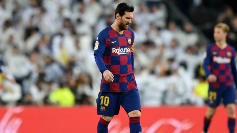 ليونيل ميسي ترك أحد اشيائه الخاصة داخل غرفة ملابس برشلونة