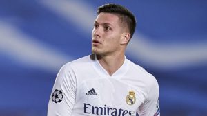 مدرب يوفيتس السابق يحلل مشكلته في ريال مدريد