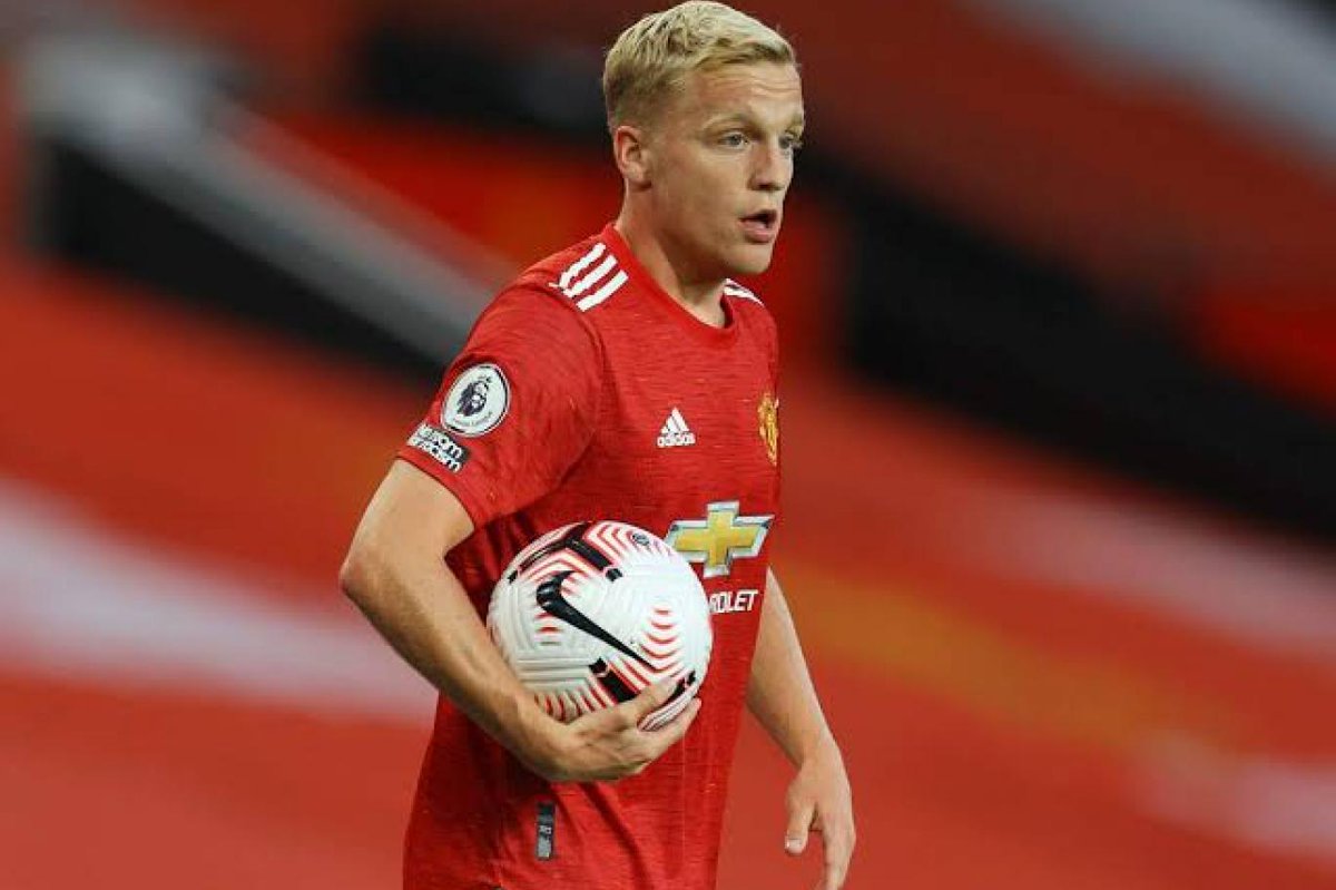 Barcelona uses Umtiti to facilitate the inclusion of Van de Beek