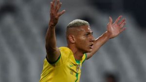 كارلو أنشيلوتي يريد إحضار مهـ،ـاجم إيفرتون ريتشارليسون إلى ريال مدريد
