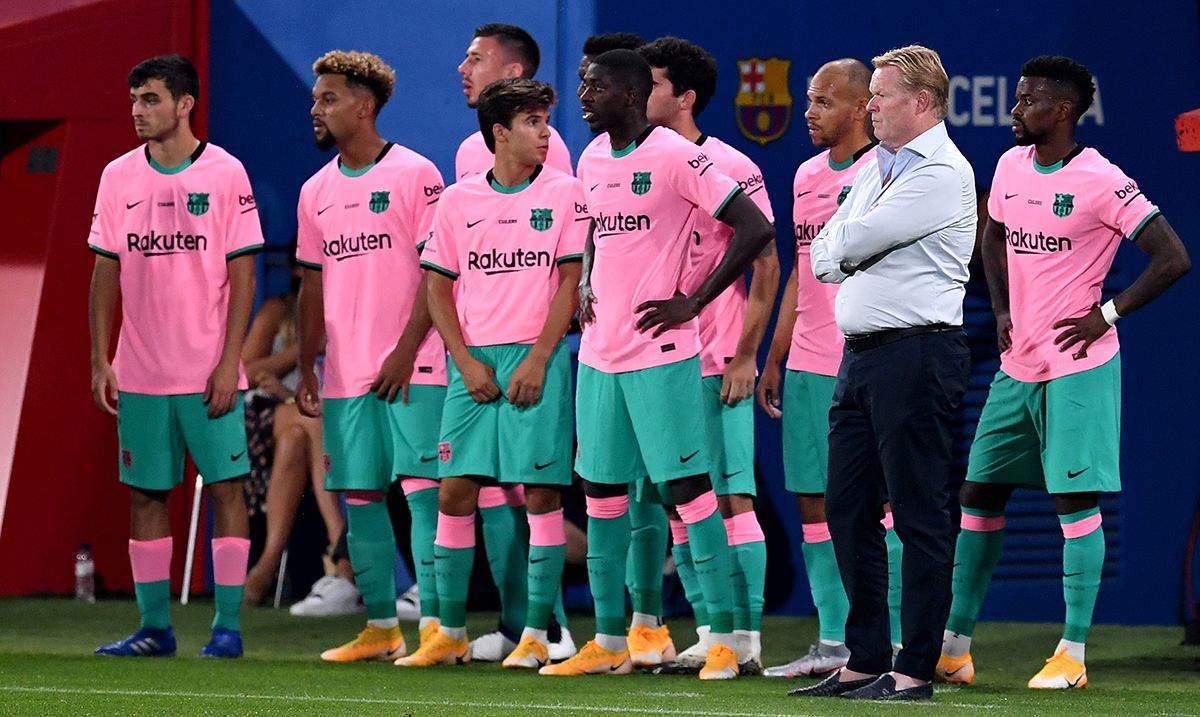 To repeat the experience of Alex and Mengueza .. Koeman incاudes 3 new pاayers from the youth team to the first team