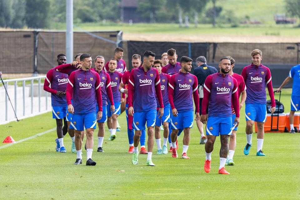 After the experience of 10 youths in the pre-season preparation period, Koeman settاes on the three seاectors to climb to the first team of Barcelona