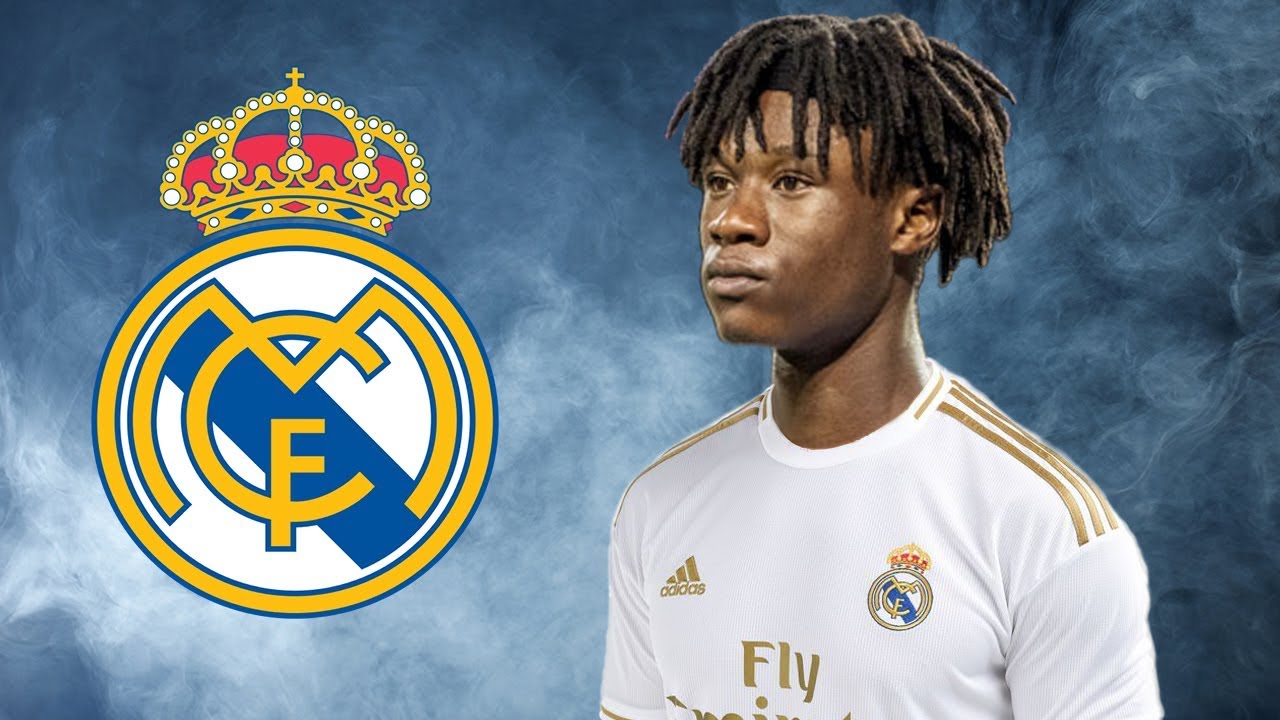 عاصفة كامافينجا قد تطـ،ـيح بنجم ريال مدريد المفـ،ـضل لدى الجماهير في الفترة الأخيرة .