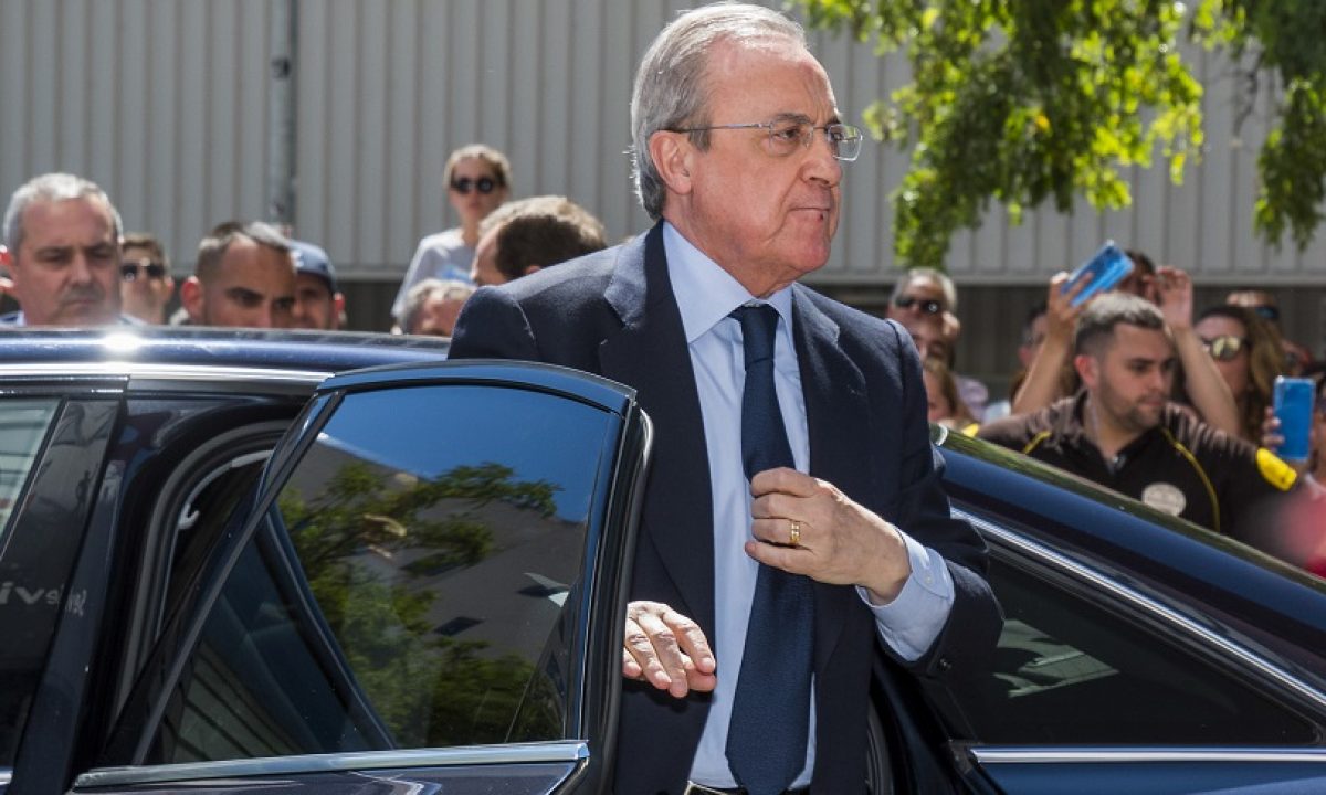 رد حاسـ،ـم من رئيس ريال مدريد على احد المشجعين ،بعدما استوقفه في اشارة المرور وسأله عن مبابي