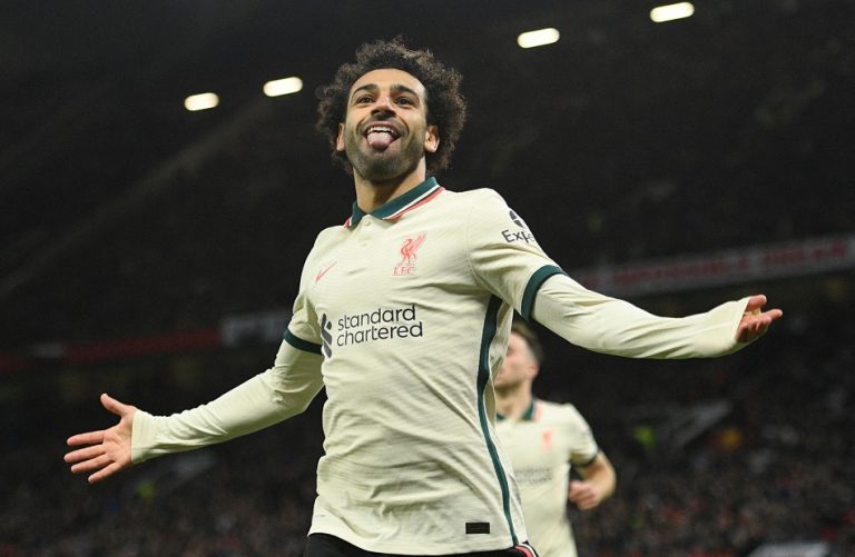 أسطورة ليفربول السابق ينتقد سلوك محمد صلاح داخل الملعب رغم اعترافه بانه الافضل هذا العام