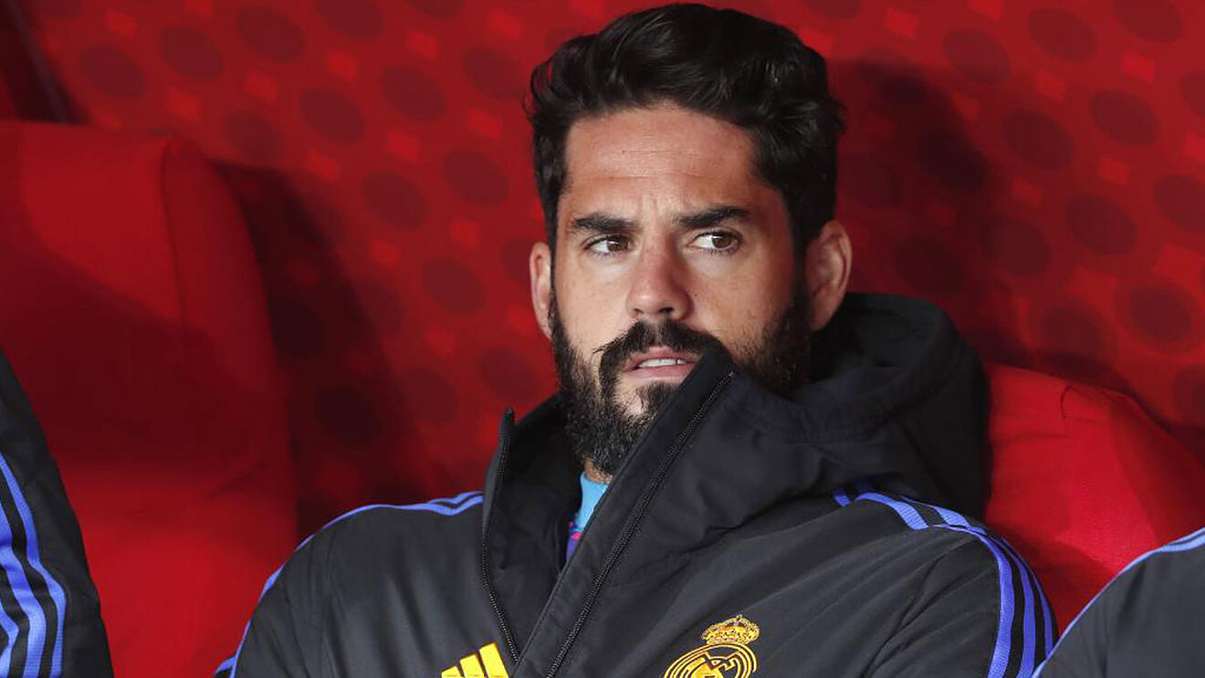 ريال مدريد يقبل على الصفقة التبادلية من الدوري الايطالي والمقابل ايسكو