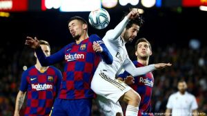 Real Madrid and Barcelona enter the new challenge for the defender in the English Premier League
