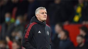 مانشستر يونايتد يقيل سولشاير من تدريب الفريق ويسند المهمة الى البديل
