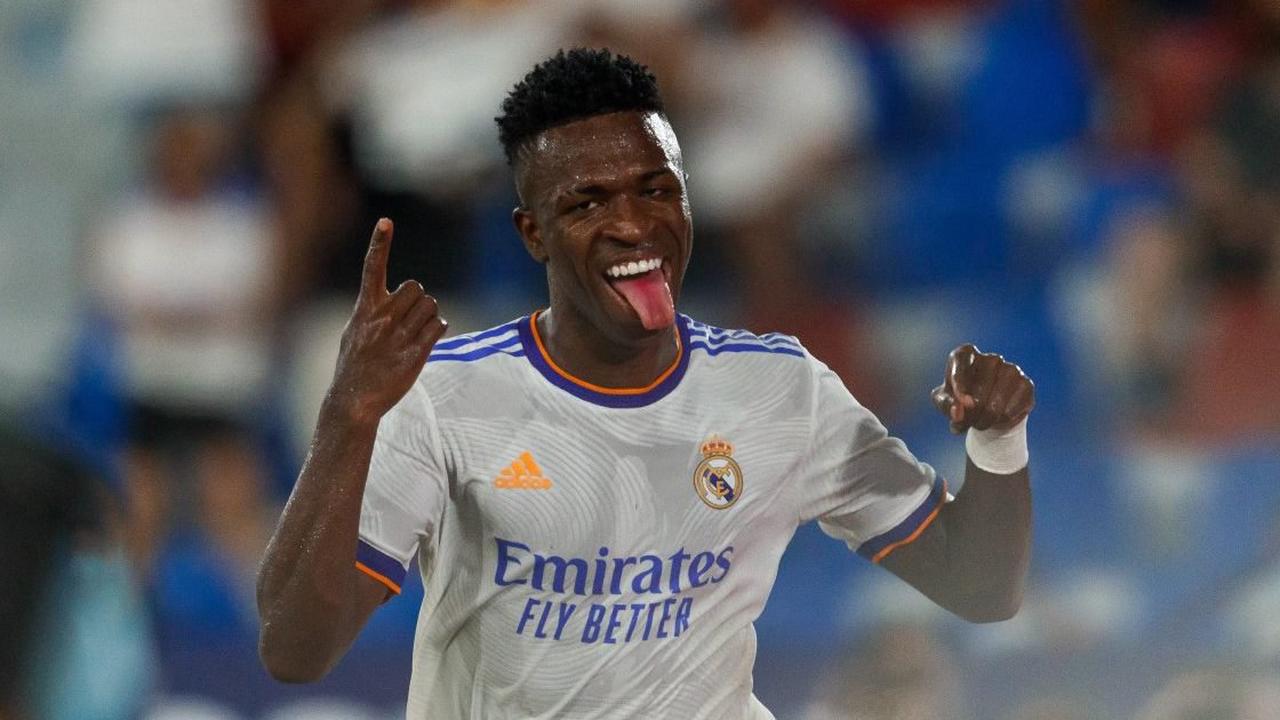 نيمار يخسر السباق ..الفوز الساحق في استفتاء فيفا كان من نصيب الجوهرة فينيسيوس جونيور